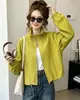 Otoño 2026 Nuevo Estilo Coreano Moda Suelto Adelgazante Elegante Reductor de Edad Casual para Viajes Corto Abrigo para Mujer