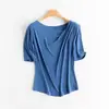 Camiseta de punto de seda de morera para mujer, color liso simple francés, cuello oscilante, holgada, adelgazante, para commuting, 24 primavera y verano, fina, manga corta