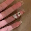Anillo Súper Brillante Ovalado Kt Cat para Mujer, Lujo Ligero, Sensación de Alta Gama, Dulce y Versátil, Anillo para Dedo Índice, Diseño de Nicho, Anillo Ajustable