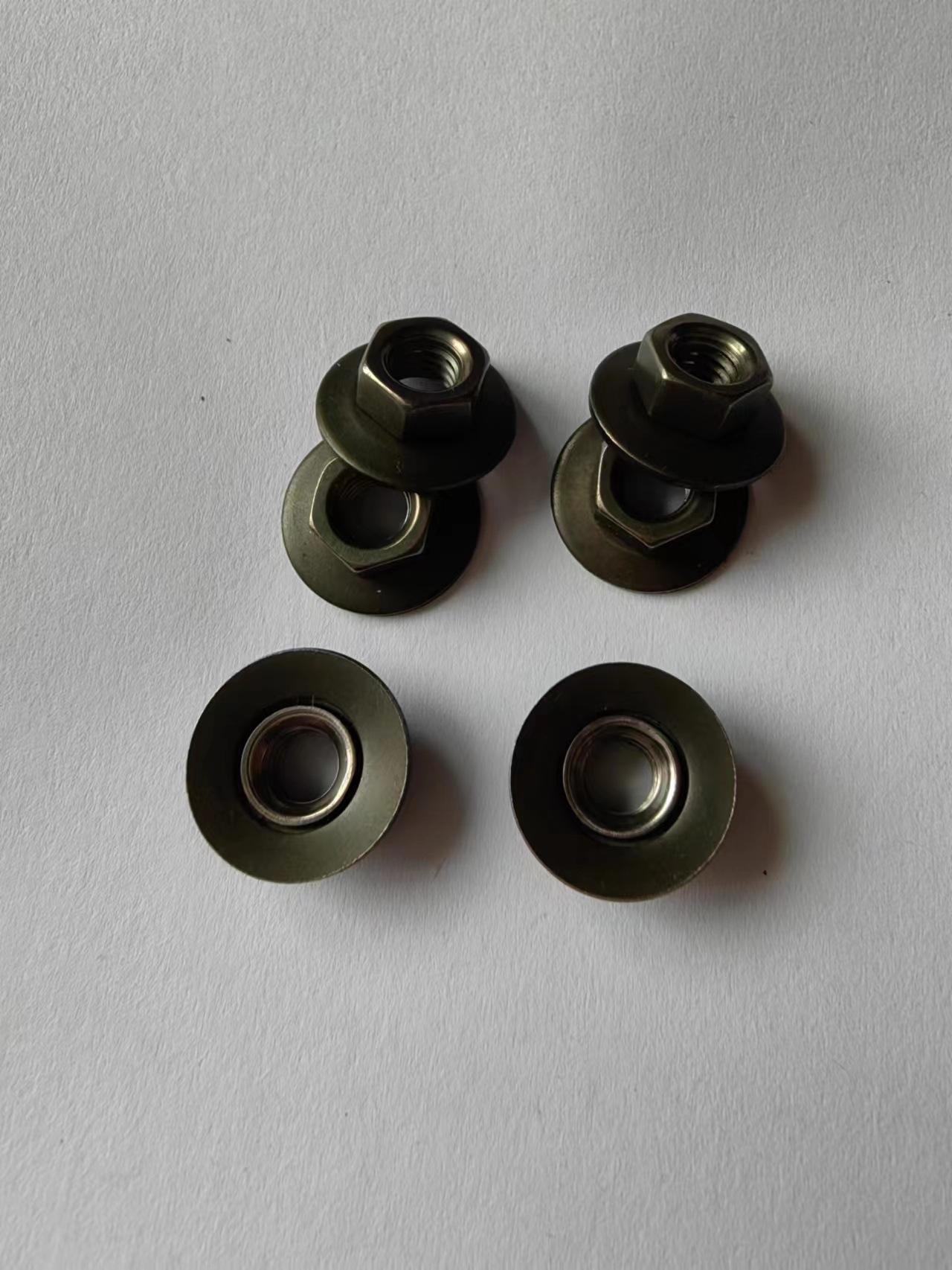 ae9841170ff58a05a1ef9299bee752
