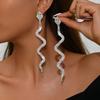 2025 moda europea y americana moda transfronteriza aretes de serpiente de diamantes completos diseño atmosférico de alto nivel sentido de personalidad sentido de diseño aretes de网红 al por mayor