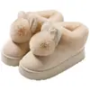 Zapatos de algodón de conejo de peluche para mujer, para usar en invierno, lindos de peluche, para la oficina, de suela gruesa, cálidos, pantuflas de algodón para el hogar con tacón
