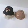 Chapéu de bebê outono chapéu de pescador fofo super fofo urso bebê primavera e outono veludo cotelê masculino e feminino chapéu de bacia de bebê inverno