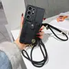 Funda de Teléfono con Tarjetero Cruzado Adecuada para Series iPhone 13/14/15/16/17 con Patrón de Lichi