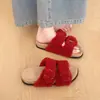 Chinelos peludos de design moderno com duas tiras para mulheres, novo estilo outono e inverno 2026, chinelos de algodão plataforma com sola grossa para aumentar a altura, tipo slip-on