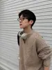 Nueva colección otoño/invierno 2024: Suéter de punto casual y de corte relajado, estilo retro americano, de cuello en V, prenda exterior de color liso para hombre