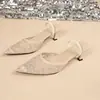 Sandálias Femininas de Verão Novo Estilo Francês Bico Fino com Tira no Tornozelo Salto Agulha Salto Alto Tamanho Grande Comércio Exterior Elegantes Sola Macia Versáteis