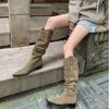 Combina con un Traje Pequeño~ Botas Largas Retro de Cuero Genuino Nuevo Estilo Otoño e Invierno 2026 Gamuza de Piel de Vaca Completa Botas Arrugadas de Tacón Grueso y Punta Cuadrada para Mujer