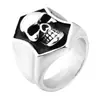 Anillo de acero inoxidable con calavera retro personalizado estilo europeo y americano, anillo liso de titanio estilo punk para hombre hip-hop al por mayor