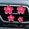 Amazon Explosions Conjunto de Quatro Peças Florais para Interior de Carro Ornato Aromático Clipe de Perfume para Saída de Ar Condicionado