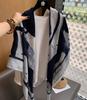 Bufanda Cuadrada Grande de Algodón y Lino de 130 cm para Mujer, Adecuada para Habitaciones con Aire Acondicionado en Verano, Se Puede Usar como un Chal Grande, Modelo Nuevo Delgado y de Alta Gama para Primavera y Otoño, Bufanda de Seda con Protección Solar