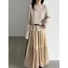 Cardigan de Tricô Vazado Estilo Preguiçoso LUXI para Mulheres Outono 2026 Lã Manga Flare Tricô Relaxado ss1050