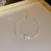 Pulsera Flor de Circonita Chapada en Oro Real Nicho Dulce Versátil Pulsera Temperamento Lujo Ligero Joyería de Gama Alta para Mujeres Al Por Mayor
