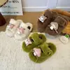 Pantuflas de Felpa Cálidas para Otoño e Invierno para Mujer, Pantuflas de Felpa con Corazones a Cuadros, Suela Gruesa Antideslizante, Versátiles para Usar al Aire Libre, Pantuflas de Punta Abierta