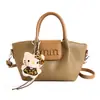 Bolso de mano de moda de nicho estilo coreano para mujer, nuevo bolso de hombro y bandolera casual con textura elegante para el otoño de 2026