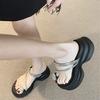 Sandálias Femininas Slip-On de Bico Aberto com Strass para Uso ao Ar Livre, Verão 2025 Nova Moda Versátil Plataforma que Aumenta a Altura Sandálias Estilo Fada