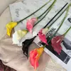 Flores artificiales, tacto suave, lirios de cala de plástico, arreglos florales decorativos para salas de estar, accesorios para fotografía de bodas y ramos de novia