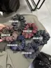 Novo Scrunchie de Poá Vermelho e Xadrez Azul Estilo Coreano com um Temperamento Pastoral, Feito à Mão, Doce, de Alta Qualidade, Fresco e Franzido