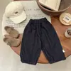 Calça Jeans de Primavera Estilo Coreano para Bebê 2026 Nova Moda Outono Casual Versátil de Perna Reta para Meninos e Meninas