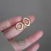 Pendientes de Aro Asimétricos Estilo Nuevo 2025 para Mujer Diseño de Nicho Lujo Accesible Popular Coreano Pendientes Elegantes de Gama Alta
