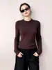 Suéter Gola Redonda Milad Marrom para Mulheres, Outono e Inverno Macio Versátil Slim Fit Suéter de Malha Camisa Base Manga Longa