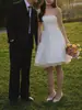 Vestido de novia corto y ligero sin tirantes con un toque exclusivo de alta gama, hecho de tafetán, adecuado para temas de estudio, sesiones de fotos al aire libre, compromiso y firma de certificados
