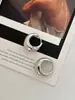 Brincos de Orelha de Metal com Fecho de Clipe Superfície Fotossensível de Luxo de Nicho High-end Brincos Retro Elegantes Simples Estilo Frio Versátil Brincos Brincos