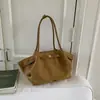 Bolsa de Couro Camurça para Mulheres, Grande Capacidade, Nova Coleção Outono/Inverno 2026, Bolsa de Ombro/Axila Casual Plissada, Bolsa Tote