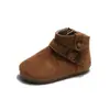 Botas para meninas 2026 outono e inverno novos sapatos infantis couro macio botas de tornozelo retrô botas simples para bebês botas Birkenstock estilosas