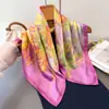 Bufanda Cuadrada de Imitación Seda Estampada Estilo Nuevo Europeo y Americano Chal Versátil Bufanda de Cuello de Gama Alta Pañuelo para la Cabeza Bufanda de Seda Bufanda para Mujer