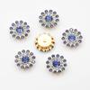 Taladro redondo de flor de ciruelo de 14 mm hebilla de taladro de tres capas cuentas de flor multicolor redondas DIY accesorios para el cabello color flor doble diamantes de imitación