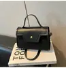 Bolso de Mano Pequeño Estilo Europeo y Americano de Gama Alta para Mujer, Nuevo Bolso de Hombro Mate Retro Otoño e Invierno, Bolso Cruzado de Nicho para el Día a Día