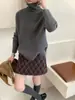 Suéter Base de Punto Canalé de Cuello Alto Estilo Coreano Nuevo Otoño e Invierno 2025 para Mujer, Suéter Interior Simple Versátil de Gama Alta de Moda