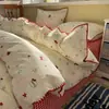 Conjunto de cama de quatro peças grau A para maternidade e infantil para dormir nu na cama, algodão puro genuíno, lençol e capa de edredom estilo Fair Isle, conjunto de três a quatro peças para dormitório
