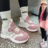 Zapatos para Niños Malla Aggan Shoes 2026 Primavera Verano Nuevo Estilo Niños Medianos y Grandes Zapatos Casuales Niñas Transpirables Versátiles Zapatos Deportivos