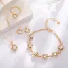 Han Feng Joyería Elegante para Mujer Mariposa Rosa con Goteo de Aceite Creativo Estilo Chanel Collar Pulsera Pendientes Anillo Juego de Cuatro Piezas