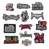 Parches Bordados al por Mayor de Fabricante Insignias Bordadas por Computadora Insignias de Palabras en Inglés Punk Insignias de Pecho Parches de Decoración para Ropa