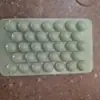 Molde redondo de 33 celdas para hielo de grado alimenticio para el hogar, rejilla de hielo de panal, artefacto para hacer hielo, bolsa de hielo multifuncional para hacer cubitos de hielo