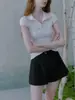 Top tipo polo bordado en color block, ligero y juvenil, para mujer, camiseta blanca de manga corta con cuello camisero para verano, para mujer