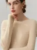 Suéter de cachemira pura listo para usar de primera línea para mujer, cuello redondo capa base 2 nuevos suéteres de punto elegantes de corte ajustado