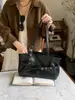 Bolso de Hombro para Mujer Bolso Tote de Gran Capacidad Nuevo Bolso Transfronterizo de Gama Alta Bolso para Viajar Versátil Simple 2025 Retro