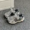 Zapatos deportivos para niños, nueva colección otoño 2026: zapatillas de running transpirables de doble malla para niñas, zapatillas de running antideslizantes elegantes y casuales para niños
