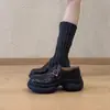 Versión en stock~Suela de 6 cm de grosor estilo retro universitario punta redonda suela blanda zapatos de un solo color apertura profunda diaria versátiles casuales zapatos pequeños de cuero