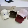 Gorra de Béisbol Bordada con Letra 3D para Hombres y Mujeres, Versátil para Primavera/Verano, Estilo Coreano Adelgazante, Circunferencia de Cabeza Grande, Ala Ancha, Gorra Trendy Tipo Pato