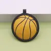 Llaveros creativos de cuero PU multicolor para baloncesto, fútbol, béisbol, tenis, colgantes de llave deportivos al por mayor