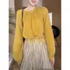 Camisa plisada de manga larga, cuello redondo, con encaje delicado, estilo francés - un top nuevo y de estilo único para principios de otoño, que irradia elegancia y belleza