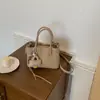 Yuezi 2026 Bolso Tote Nuevo de Moda, Bolso Cruzado Versátil Lindo y a la Moda, Popular Bolso de Mano Pequeño de Verano