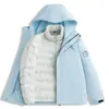 Jaqueta outdoor três em um estilo Luotuo para mulheres conjunto de duas peças super bonito para homens vestuário à prova de vento e chuva para viagens caminhadas montanhismo