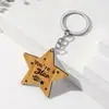 Nuevo llavero creativo de estrella de cinco puntas 2D transfronterizo eres una estrella colgante de madera con letra en inglés