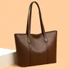 Bolsa de Alta Gama de Gran Capacidad Transfronteriza para Mujer 2026 Nuevo Otoño/Invierno Versátil Bolso de Hombro Único para Viajar Bolso Tote de Nicho
